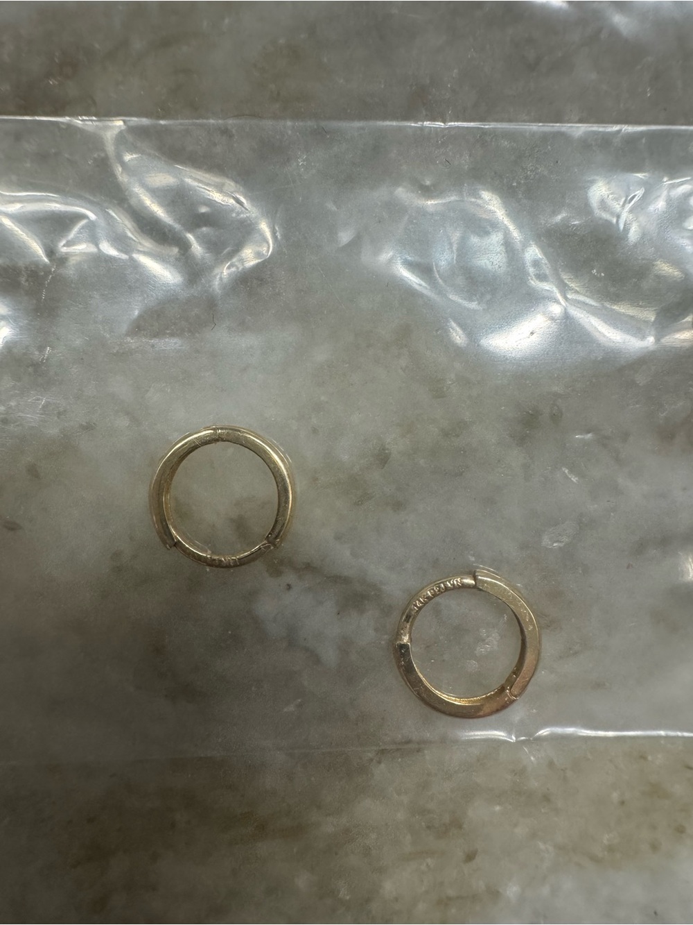 Quince 14K Gold Second Piercing Tiny Huggie - Pair - Picture 8 of 8